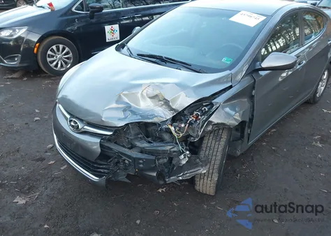 2014 Hyundai Elantra Se z USA, uszkodzony, nr VIN 5NPDH4AE6EH456221